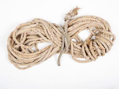 Corde en chanvre d'Armand Charlet, 2e quart du 20e siècle © Collection musée Alpin Chamonix Photo Eric Courcier Corde en chanvre d'Armand Charlet, 2e quart du 20e siècle © Collection musée Alpin Chamonix Photo Eric Courcier